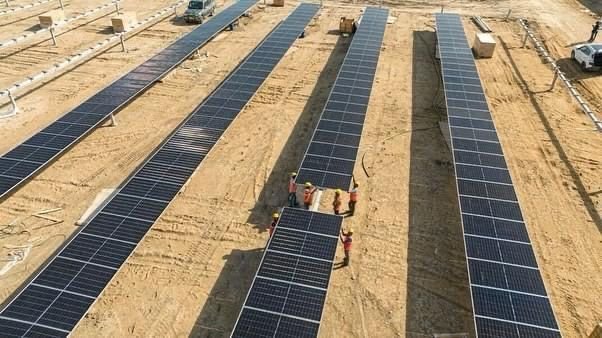 Utility Solar Farm Ground-Mount Tracker EPC Commissioning